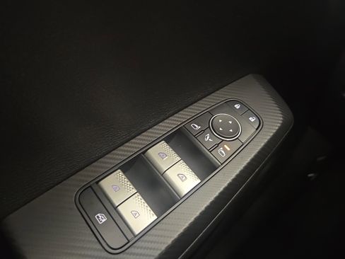 Used 2024 Mitsubishi Outlander SE image 28