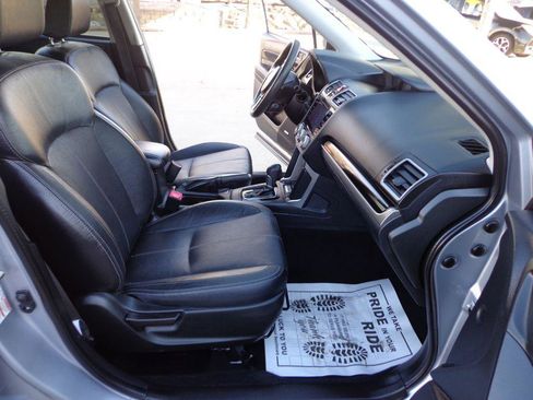 Used 2017 Subaru Forester 2.5i Touring image 16