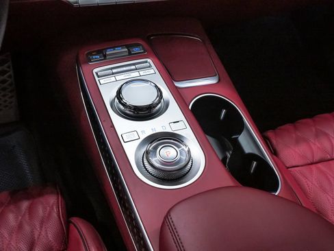 Certified 2023 Genesis GV70 3.5T Sport w/ Sport Prestige Package AWD/4WD image 19