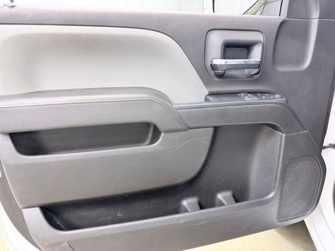 Used 2016 GMC Sierra 1500 2WD Regular Cab image 9