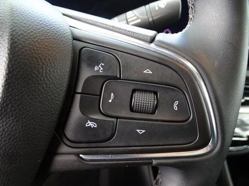 Certified 2024 Buick Envista Avenir image 8