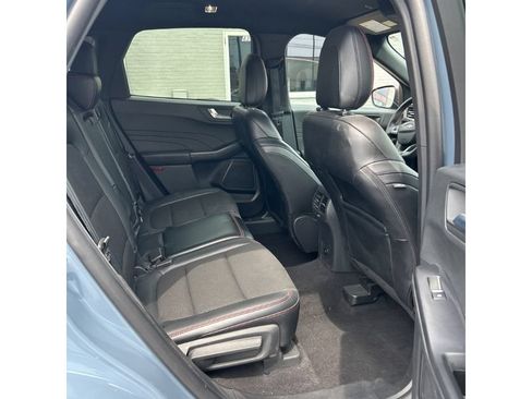 Used 2025 Ford Escape ST-Line AWD/4WD image 9