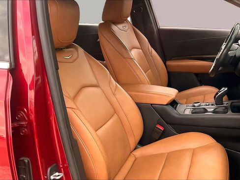 Used 2020 Cadillac XT4 Premium Luxury FWD image 9