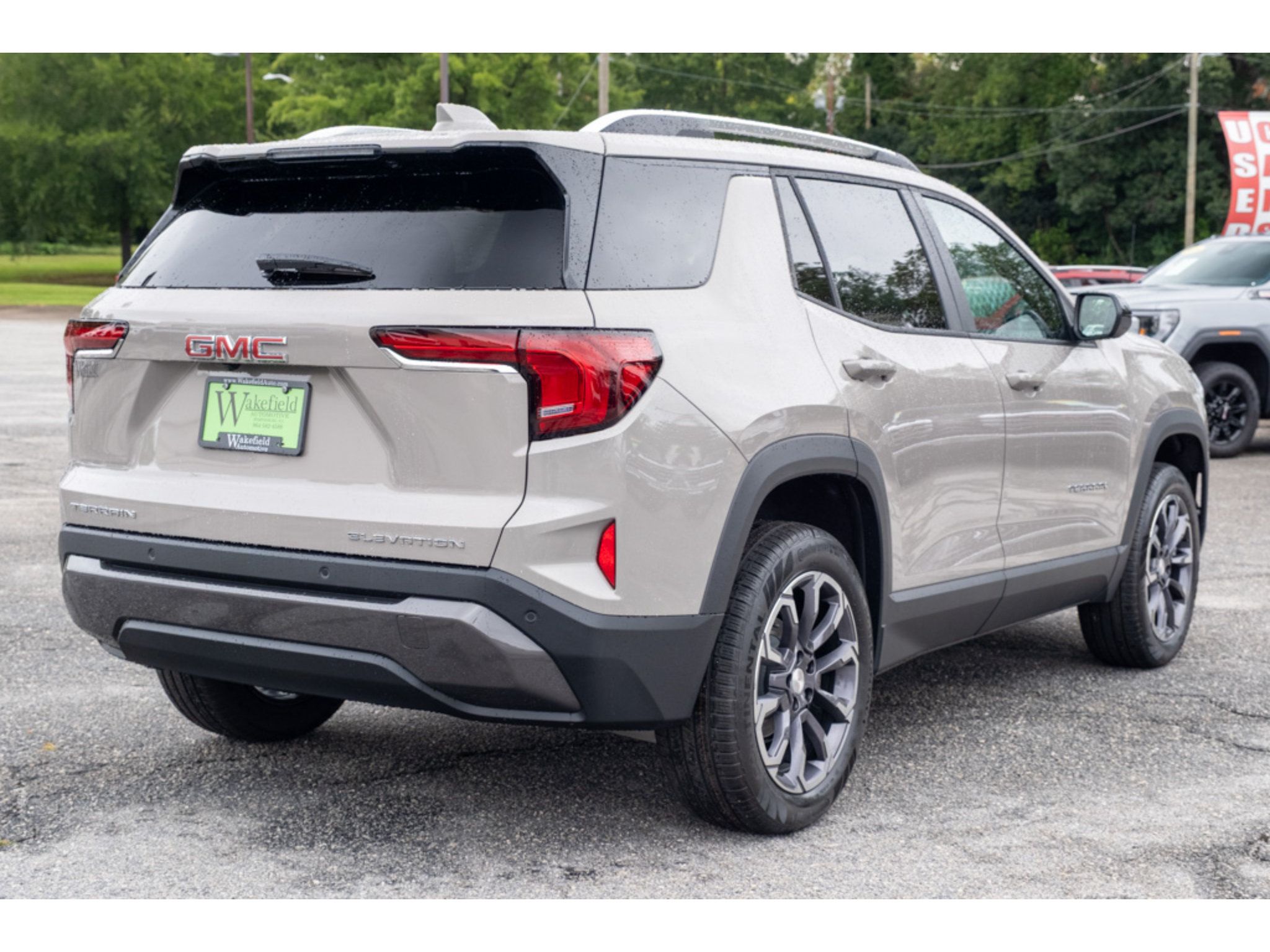 New 2027 GMC Terrain Elevation w/ Elevation Premium Package FWD image 8