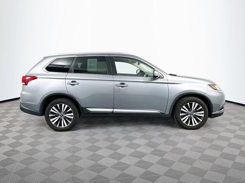 Used 2020 Mitsubishi Outlander SEL image 4