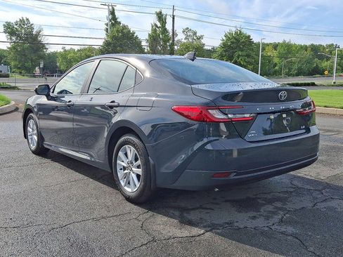 Used 2025 Toyota Camry LE AWD/4WD image 23