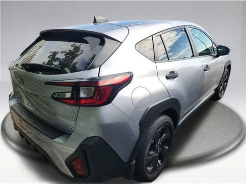 Used 2024 Subaru Crosstrek 2.0i image 8