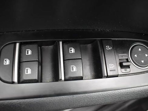 Used 2025 Kia Soul LX w/ LX Technology Package image 21