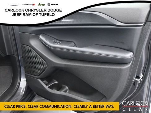 New 2025 Jeep Grand Cherokee Altitude image 43