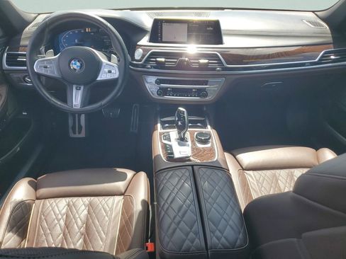 Used 2021 BMW 750i xDrive w/ Luxury Rear Seating Package AWD/4WD image 12