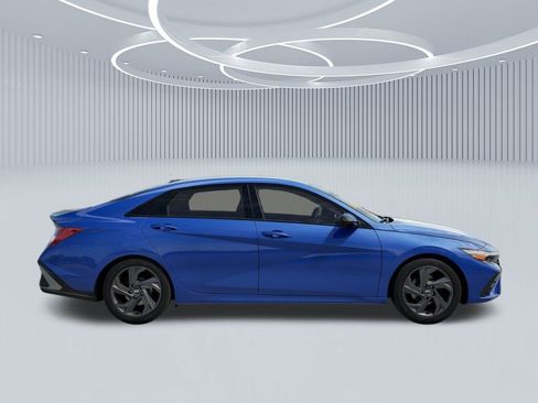 New 2026 Hyundai Elantra Sport image 7