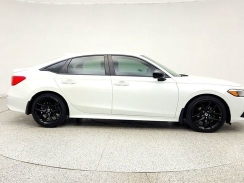 Used 2022 Honda Civic Sport image 4