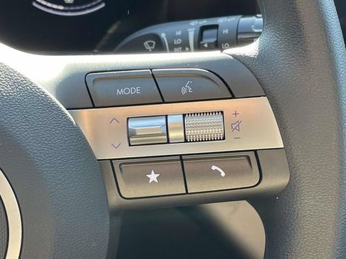 Used 2026 Hyundai Kona SE FWD image 21