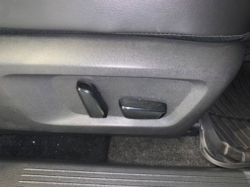 Used 2021 Nissan Rogue Platinum image 57