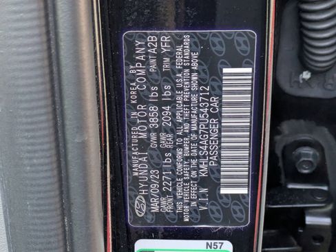 Certified 2023 Hyundai Elantra SEL w/ Convenience Package image 32