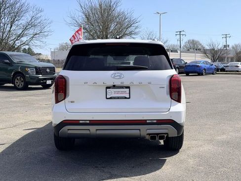 Used 2024 Hyundai Palisade SEL image 5
