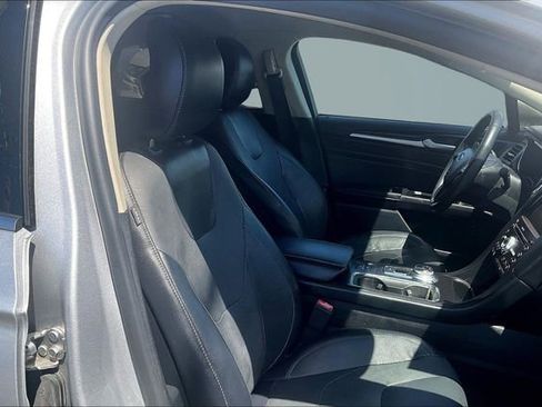 Certified 2019 Ford Fusion Energi Titanium image 7