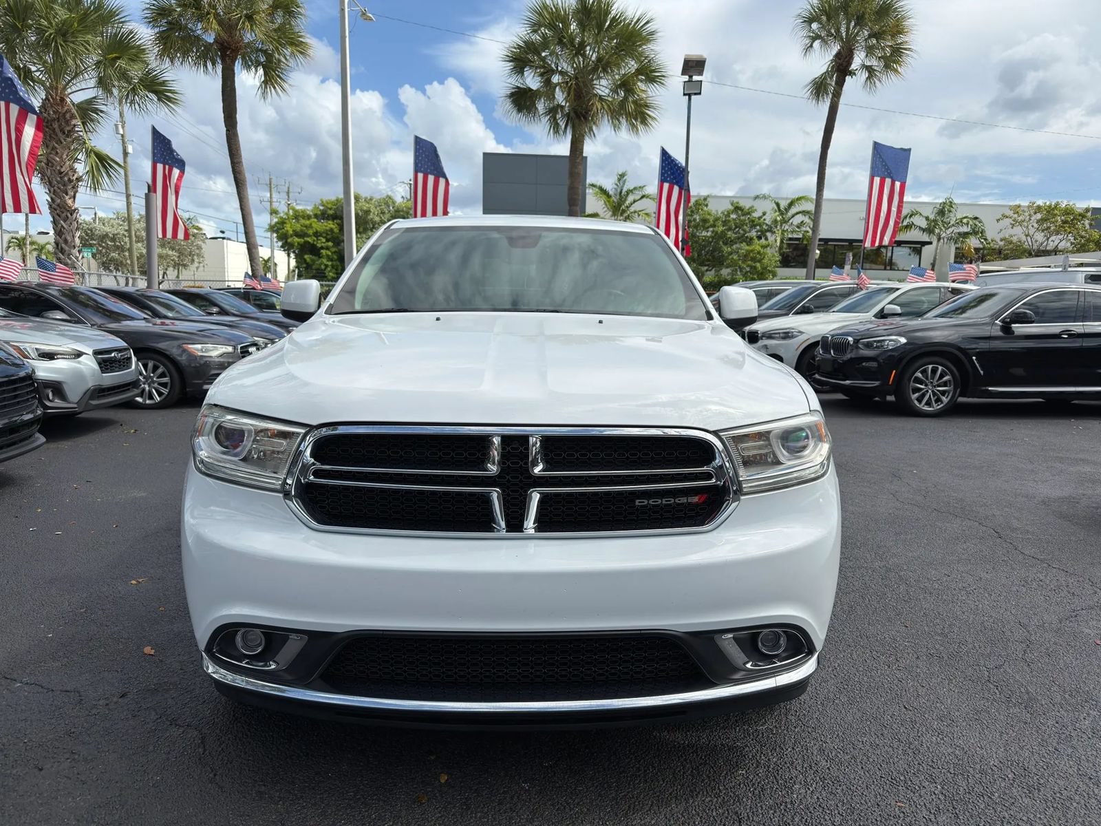 Used 2019 Dodge Durango SXT w/ 3rd Row Seating Group RWD image 2