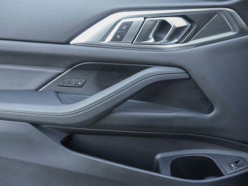 Certified 2025 BMW 430i Coupe w/ Convenience Package image 30