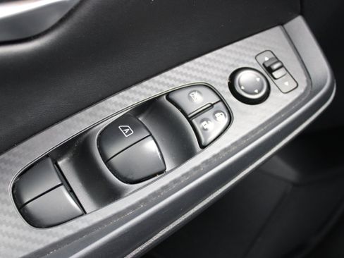 Certified 2022 Nissan Sentra SV image 27