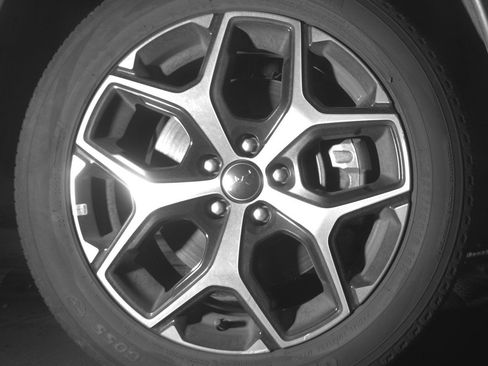 Used 2025 Jeep Compass Limited image 13