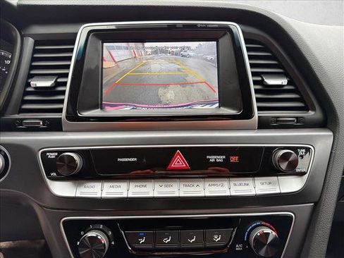 Used 2018 Hyundai Sonata SEL w/ Tech Package 02 image 20