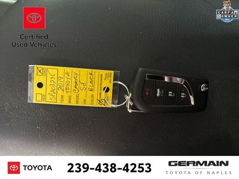 Used 2019 Toyota Camry SE image 21