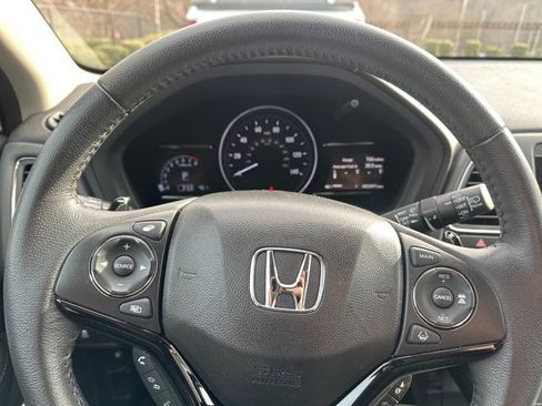 Certified 2022 Honda HR-V EX-L image 14