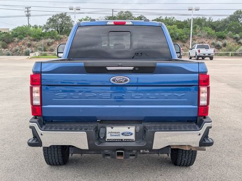 Certified 2022 Ford F250 Lariat w/ Lariat Value Package image 6