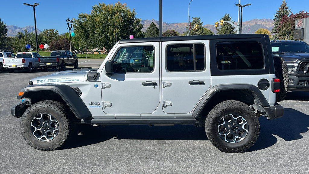 Used 2023 Jeep Wrangler Unlimited Rubicon 4xe w/ Cold Weather Group AWD/4WD image 6
