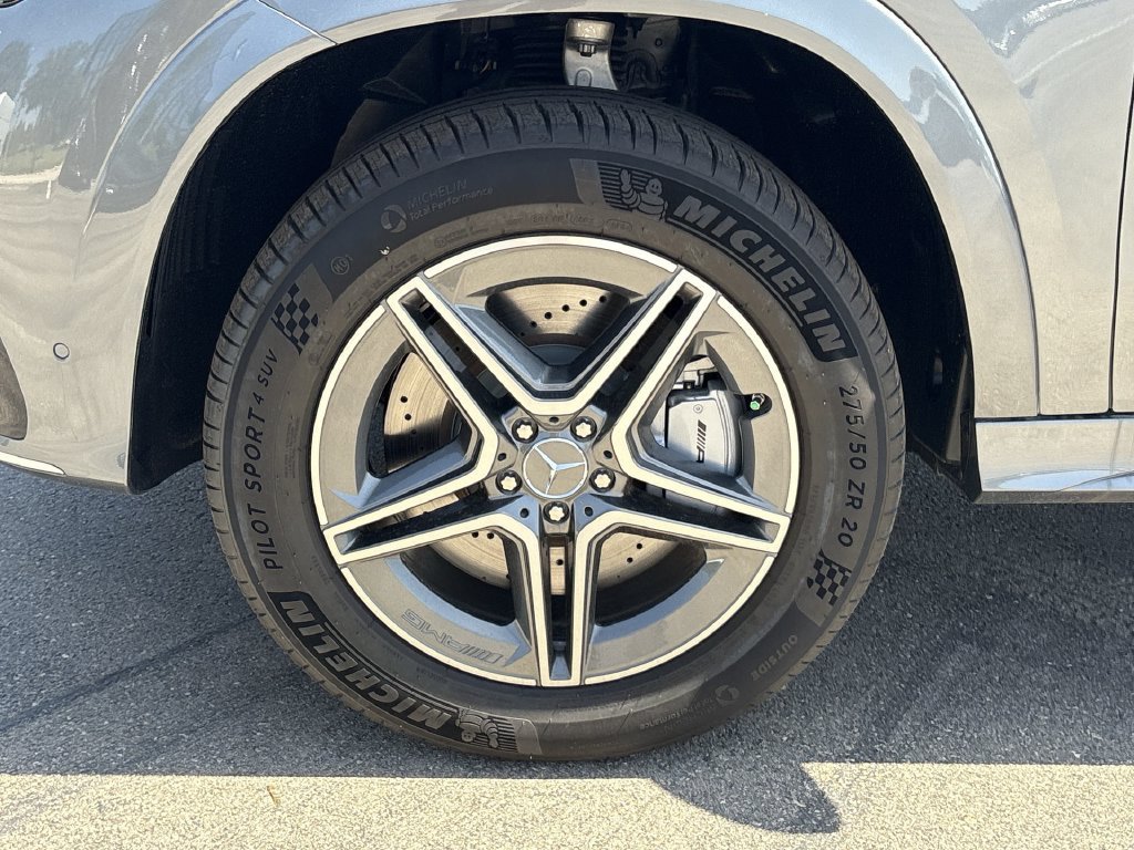 New 2026 Mercedes-Benz GLE 53 AMG 4MATIC image 11
