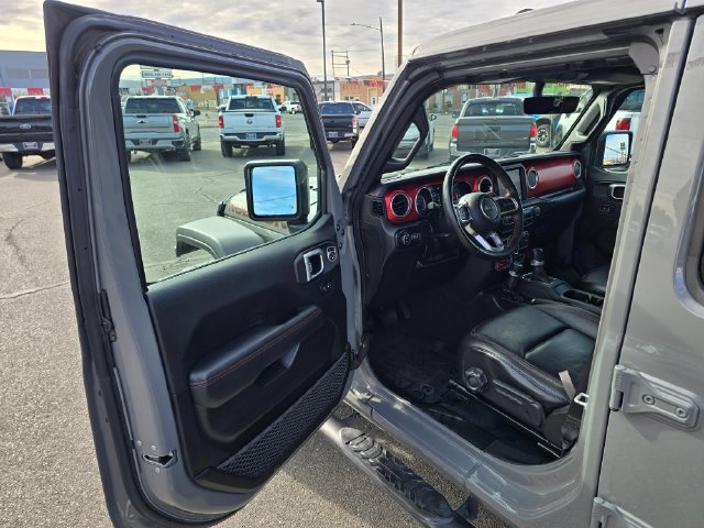 Used 2022 Jeep Gladiator Rubicon w/ LED Lighting Group AWD/4WD image 19