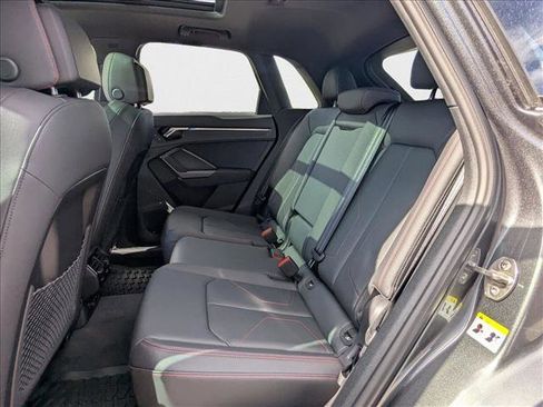 New 2025 Audi Q3 2.0T Premium Plus image 17