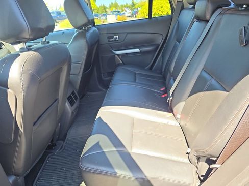 Used 2014 Ford Edge Limited w/ Driver Entry Package AWD/4WD image 8
