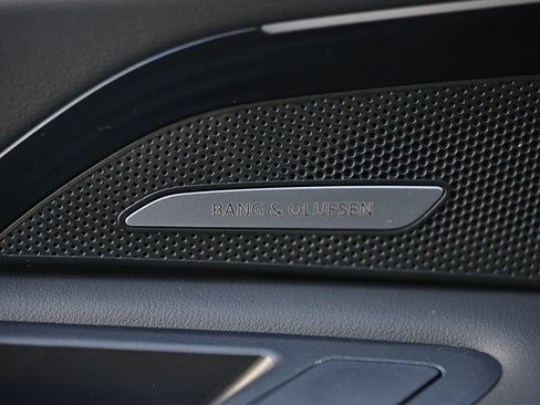 New 2025 Audi Q5 Prestige image 16