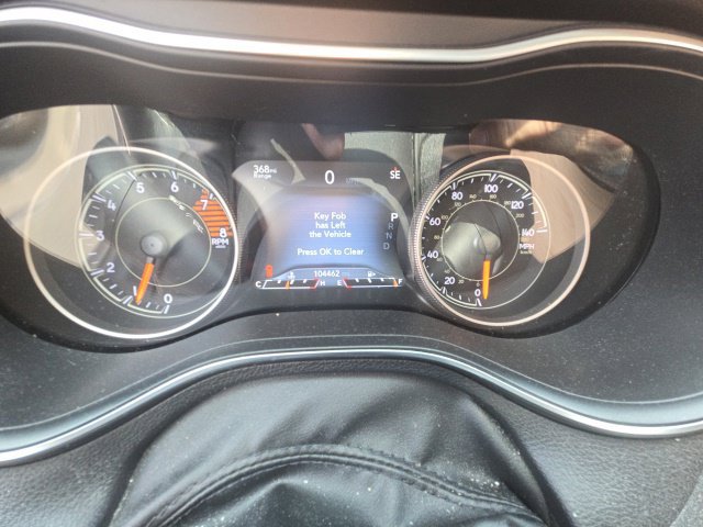 Used 2019 Jeep Cherokee Limited AWD/4WD image 11