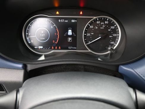 New 2025 Nissan Versa SV w/ Trunk Package image 6