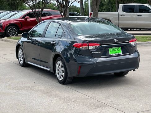 Used 2024 Toyota Corolla LE FWD image 4