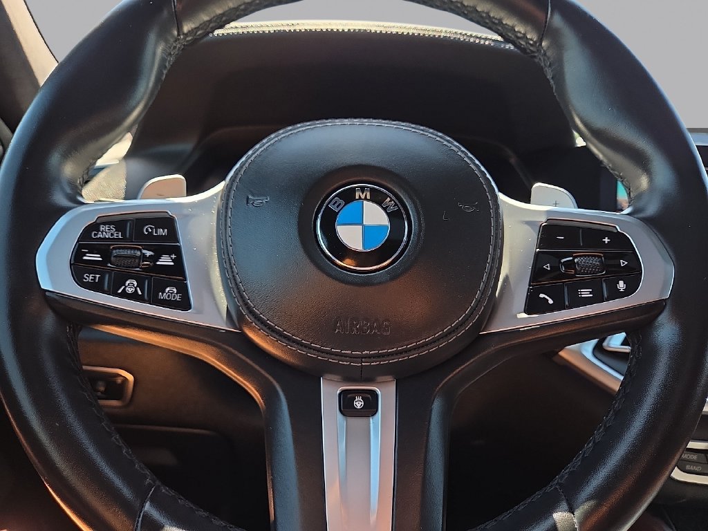 Used 2020 BMW X6 sDrive40i w/ Executive Package RWD image 19