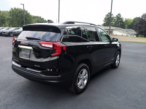 Used 2024 GMC Terrain SLE w/ Driver Convenience Package AWD/4WD image 5