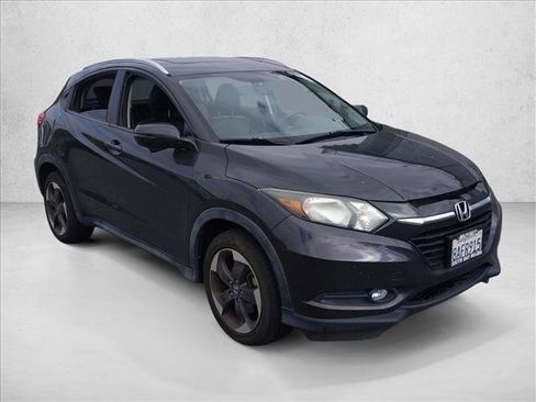 Used 2018 Honda HR-V EX-L image 3