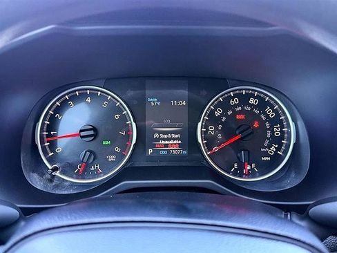 Used 2022 Toyota RAV4 XLE image 33