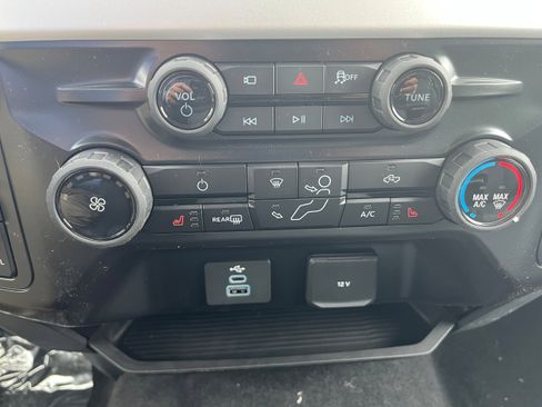 New 2026 Ford F350 XLT w/ XLT Premium Package image 19