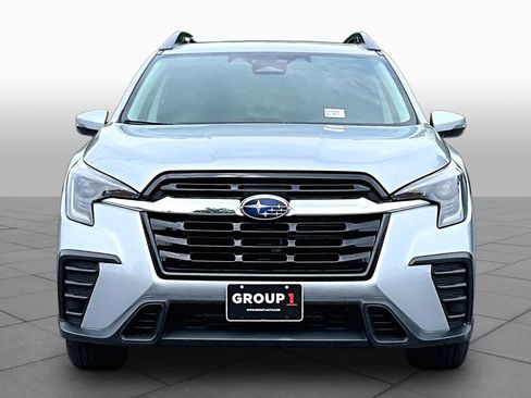 Used 2023 Subaru Ascent Premium w/ Convenience Package AWD/4WD image 4