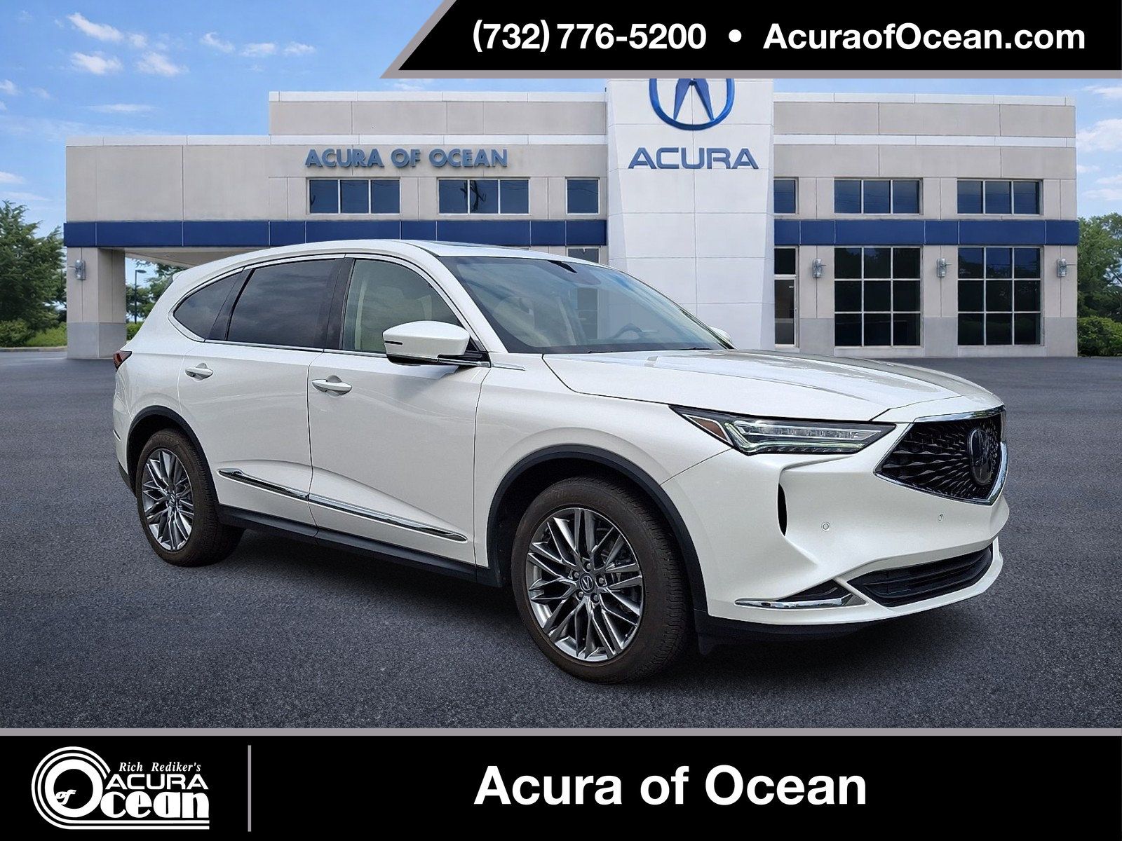Certified 2024 Acura MDX w/ Technology Package AWD/4WD image 1