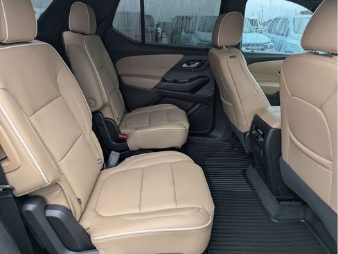 Certified 2023 Chevrolet Traverse Premier image 25