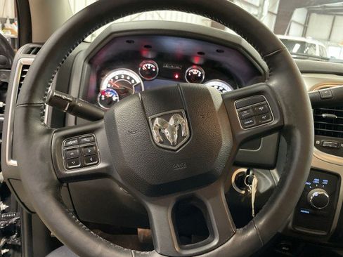Used 2018 RAM 2500 Big Horn AWD/4WD image 16