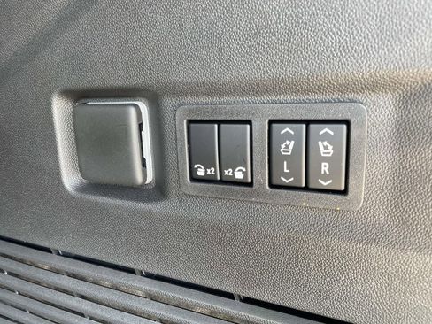 New 2026 Chevrolet Tahoe RST RWD image 11