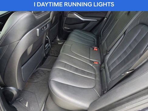 Used 2022 BMW X5 sDrive40i w/ Premium Package RWD image 17