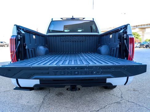 Used 2024 Toyota Tundra Platinum w/ TRD Off-Road Package AWD/4WD image 12